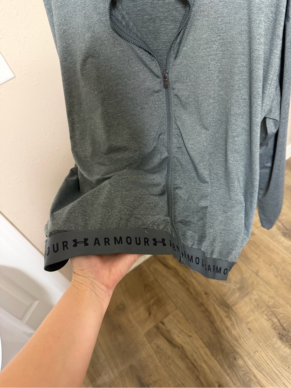 Under Armour Women's Heather Gray Zip-Up Utility Jacket